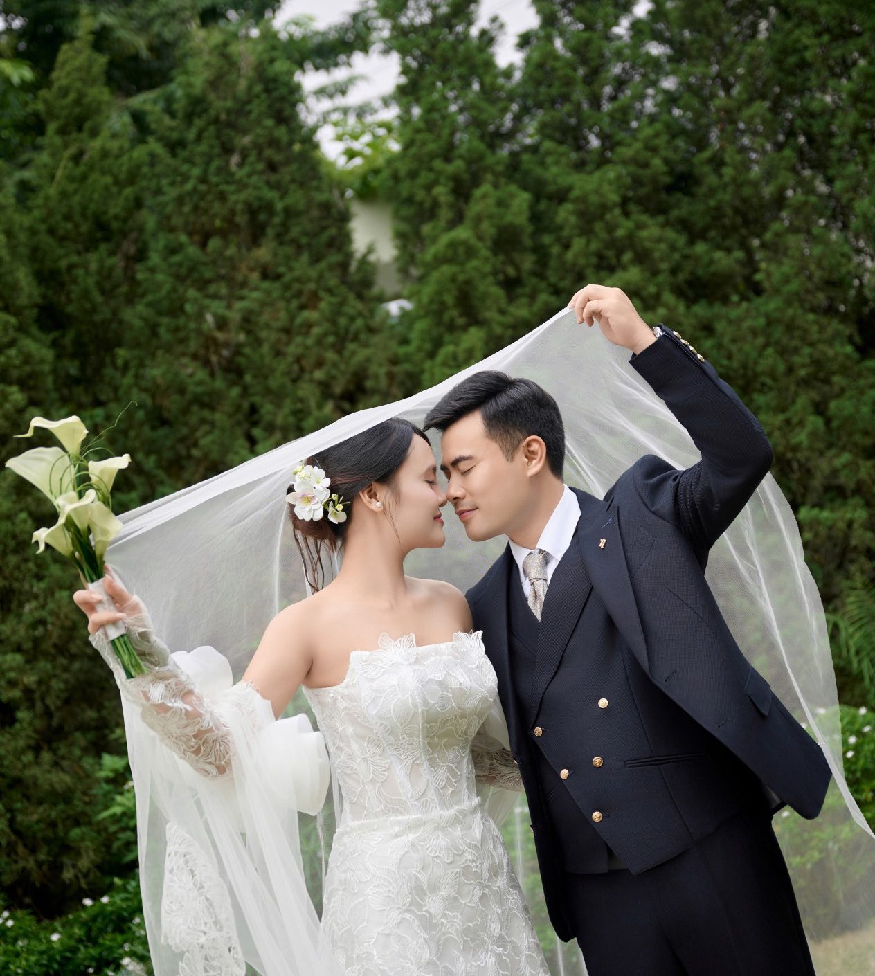 Hoàng Quân & Hồng Hạnh